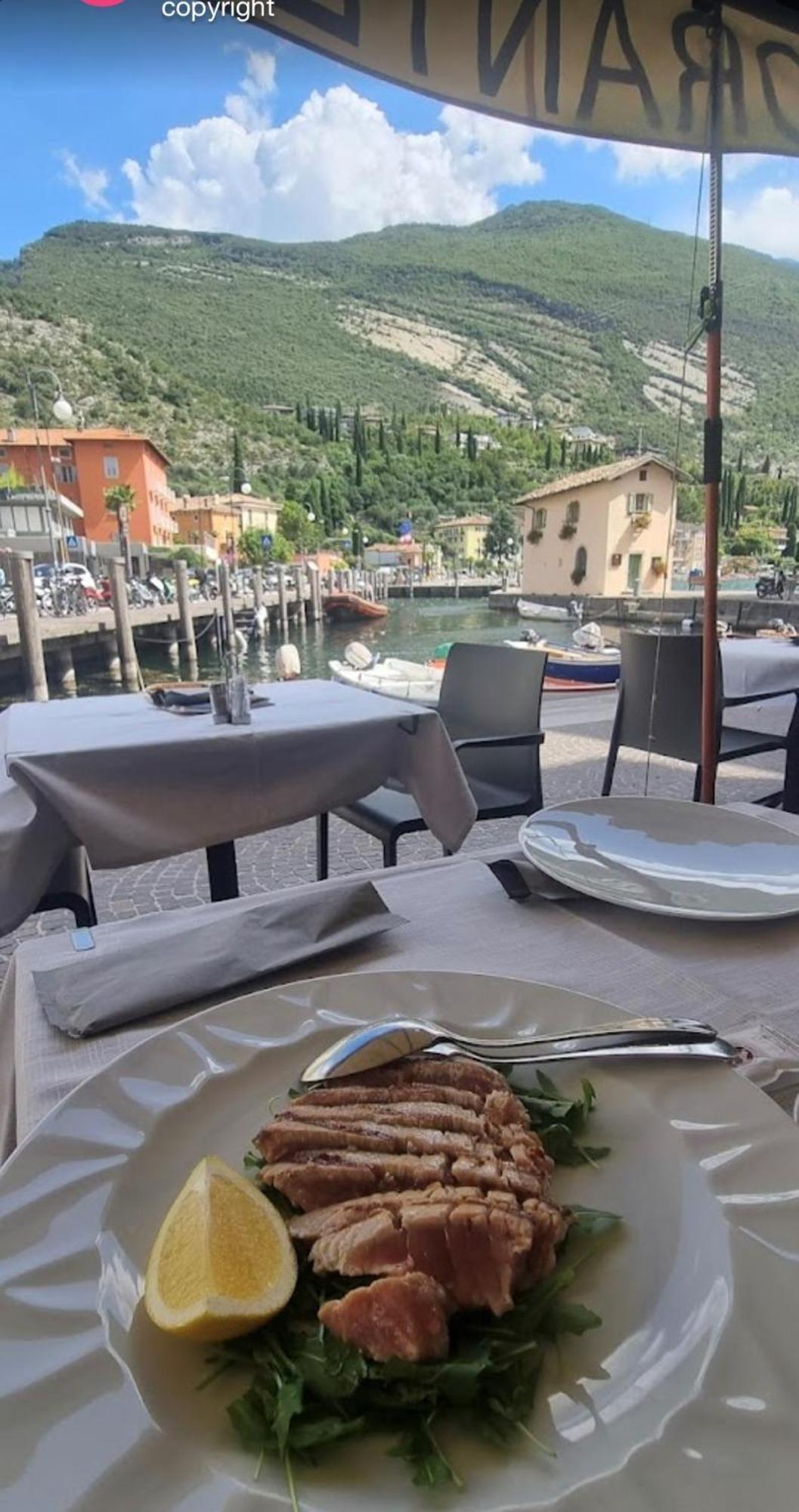 Hotel Benaco Torbole Sul Garda Екстер'єр фото