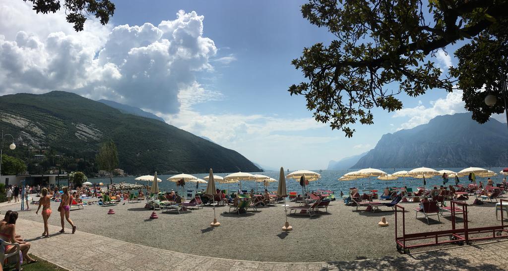 Hotel Benaco Torbole Sul Garda Екстер'єр фото